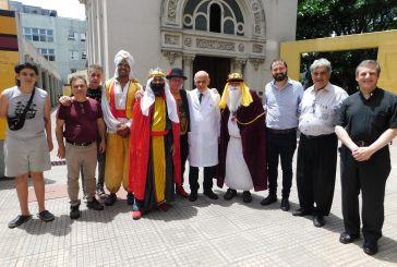 Los  Reyes Magos de la AHRCC  fueron al Hospital Elizalde