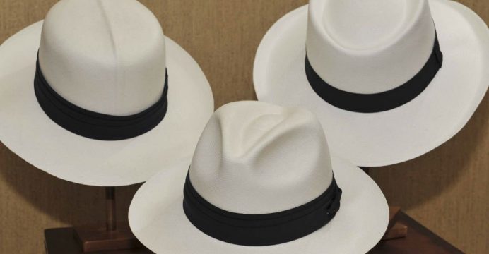 El pueblo ecuatoriano donde se tejen los sombreros más finos y