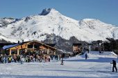 Abren  los centros de esquí de la Patagonia sólo para residentes locales