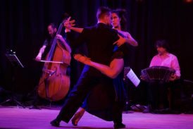 Reabre Casablanca, la emblemática casa de tango porteña