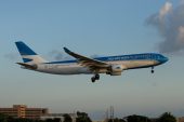 Aerolíneas Argentinas comenzó a operar el vuelo Resistencia - Iguazú