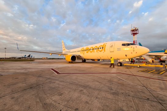 Flybondi vuelve a  Florianópolis y suma más vuelos a Río de Janeiro