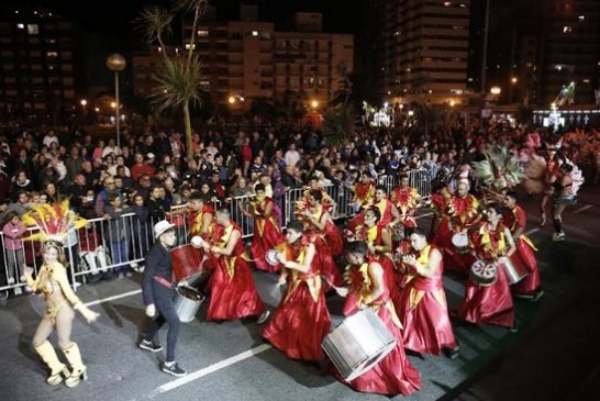 Carnavales Marplatenses 2023 en Plaza España