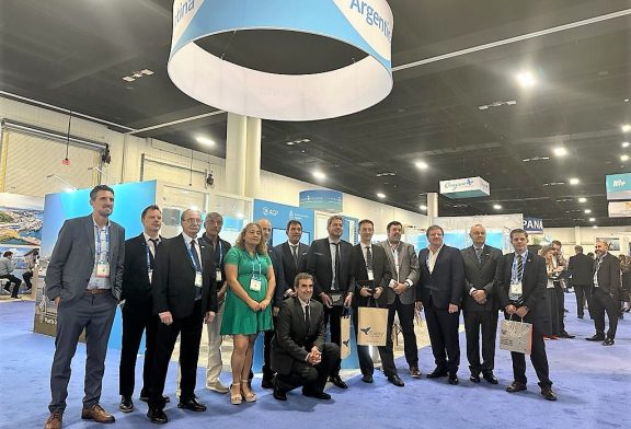 FAEVYT se presentó en SEATRADE en  Fort Lauderdale