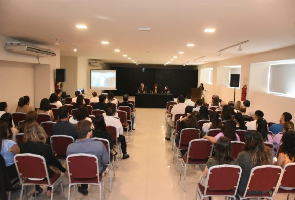 Más de 100 profesionales  participaron de un taller de  ASICOTUR.