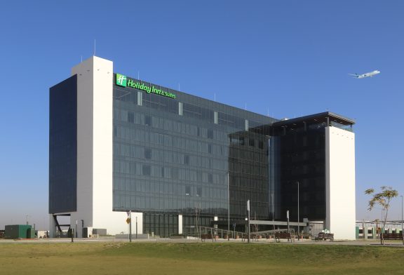 Abre sus puertas el nuevo Holiday Inn & Suites México Felipe Ángeles Airport