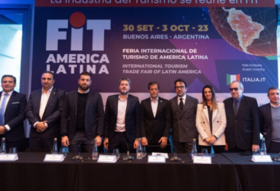 Lammens encabezó la presentación de la FIT 2023