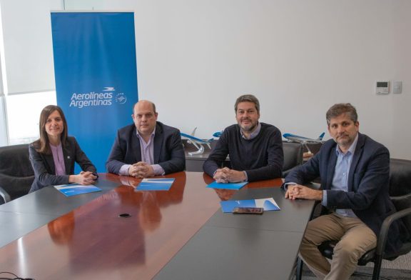 Aerolíneas Argentinas suma una nueva ruta internacional entre Montevideo y Mar del Plata