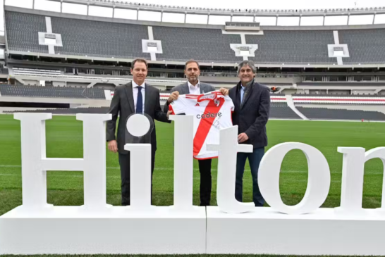 Hilton y el Club Atlético River Plate anuncian alianza que incluirá experiencias exclusivas para los miembros de Hilton Honors