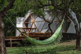 Glamping: Naturaleza y lujo, la nueva tendencia que conquista a los argentinos